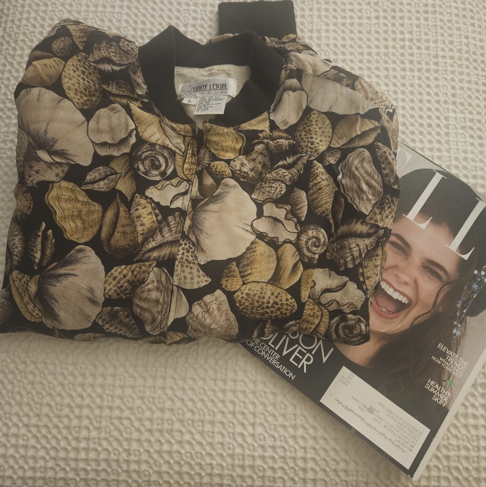 Silk 90s Vintage Jacket with Shell Print